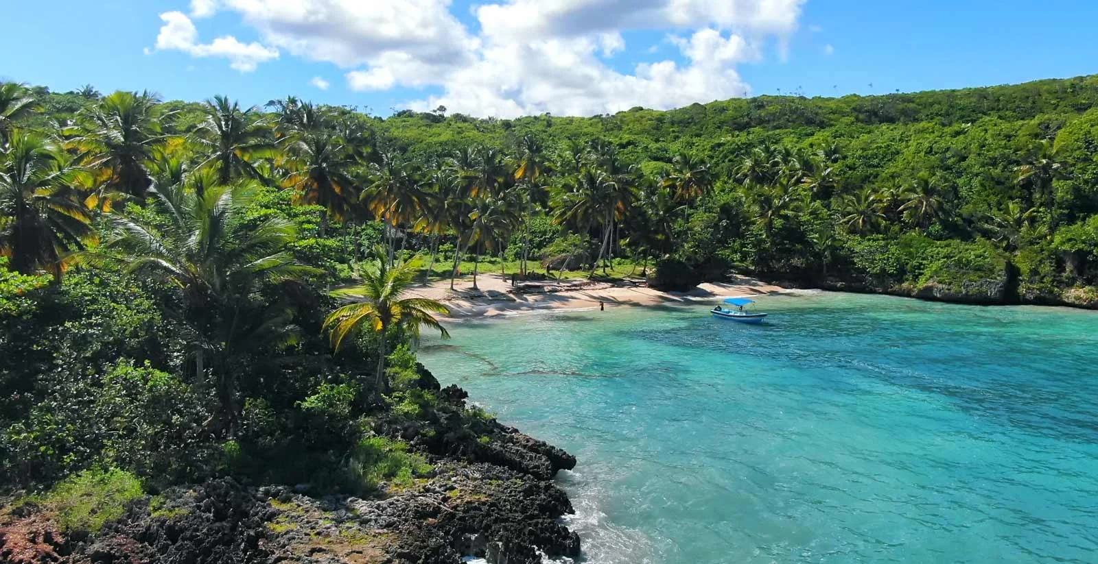 playa-madama-peninsula-de-samana-mejores-playas-virgenes-hacer-snorkel-buceo-bucear-corales-pueblo-distrito-municipal-las-galeras-todo-republica-dominicana-5